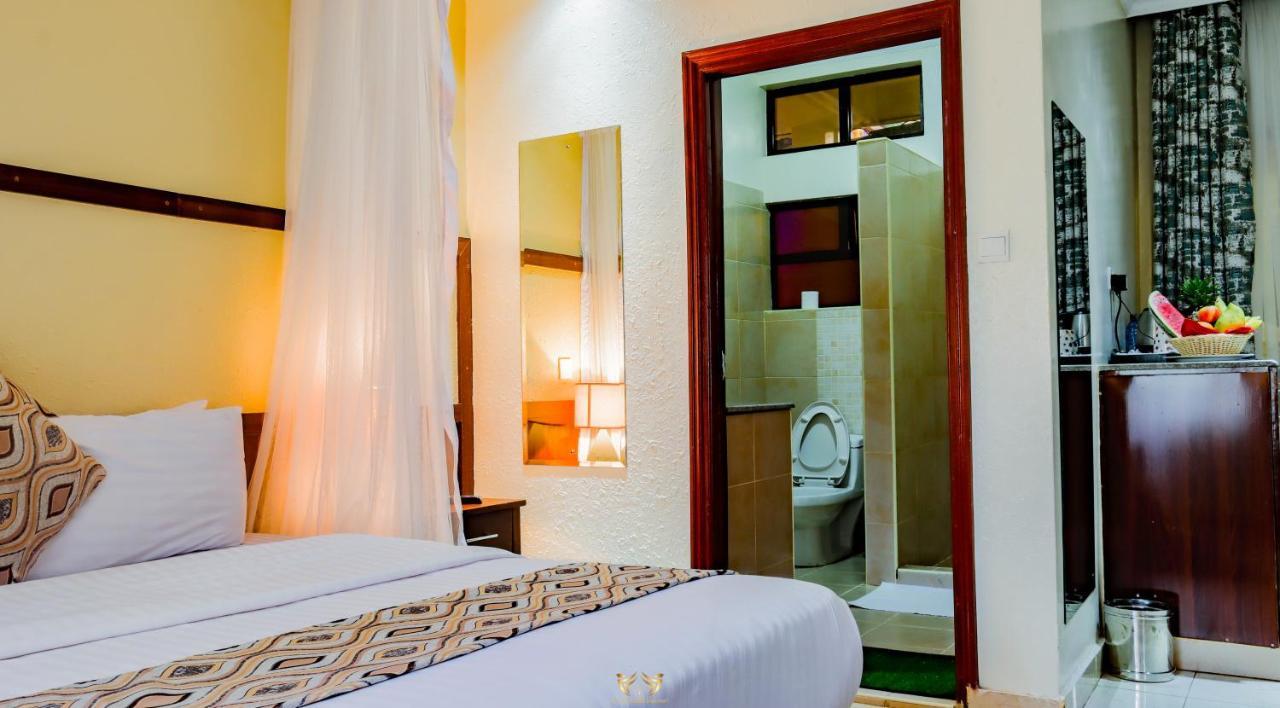 Millsview Hotels In Kisumu Esterno foto