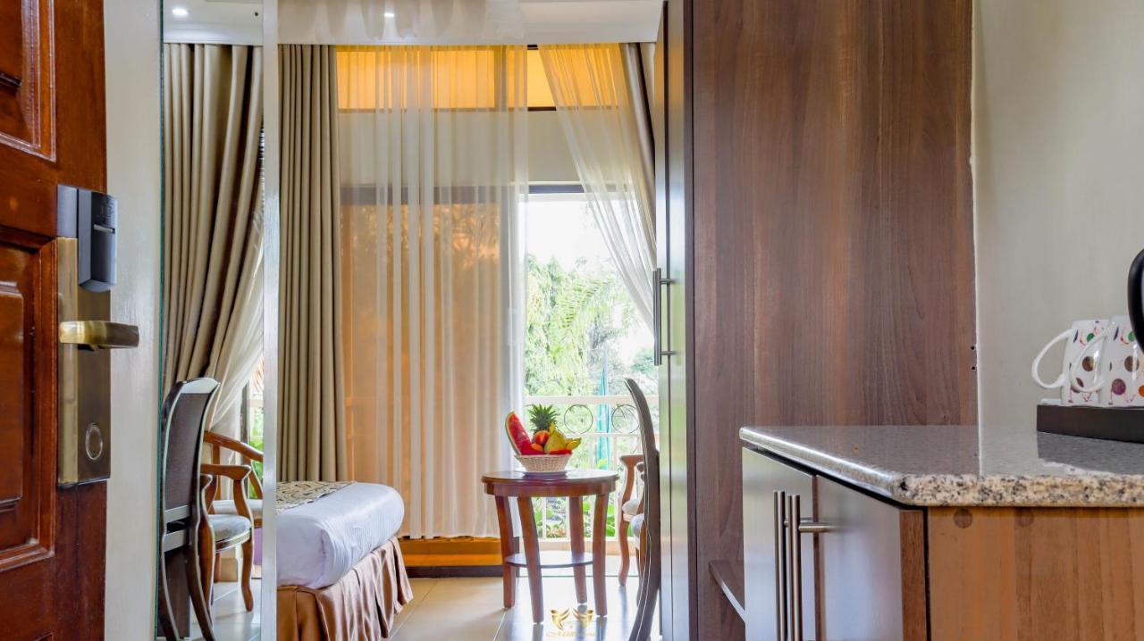 Millsview Hotels In Kisumu Esterno foto