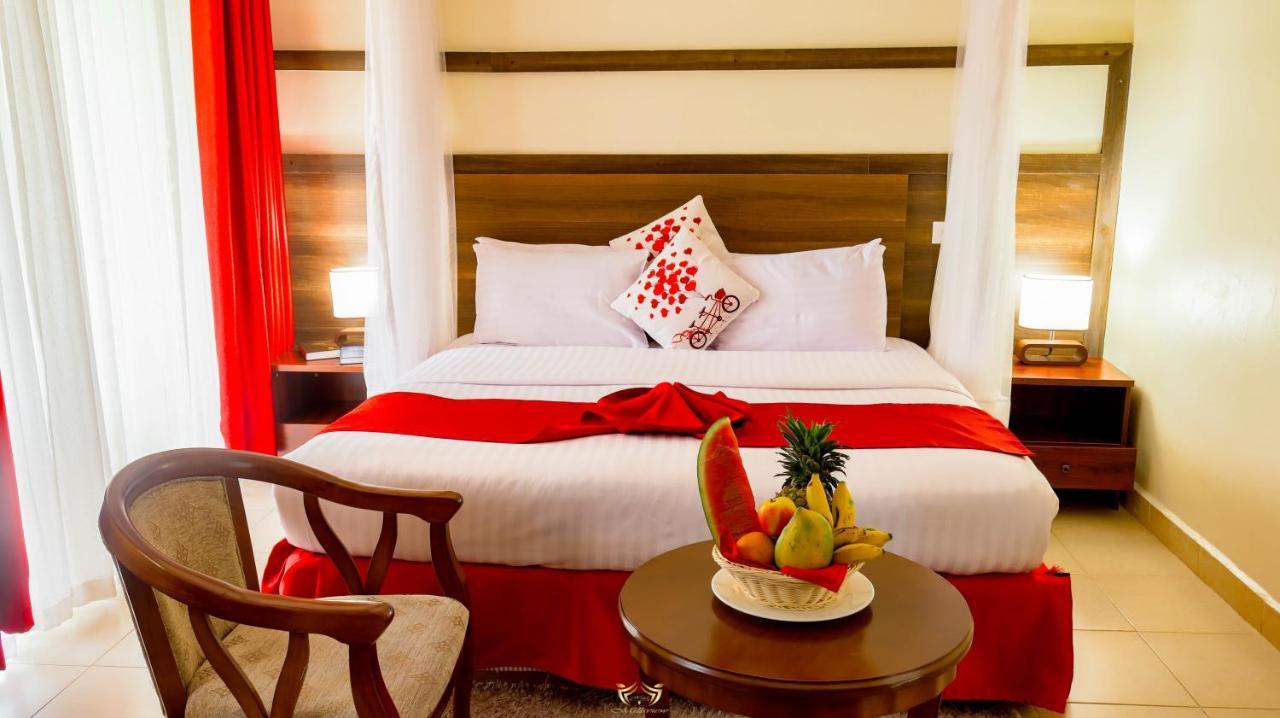 Millsview Hotels In Kisumu Esterno foto
